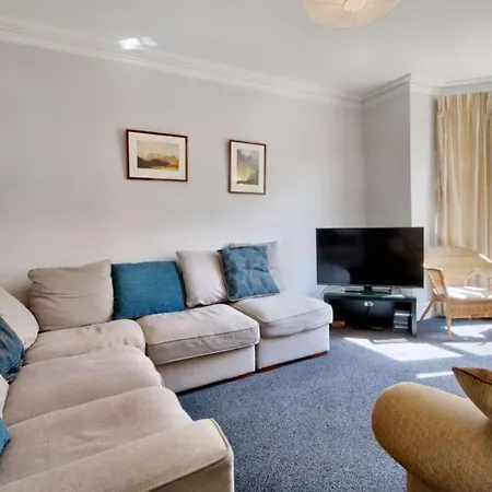 بيت للعطل 6 Bed In Sz389 *